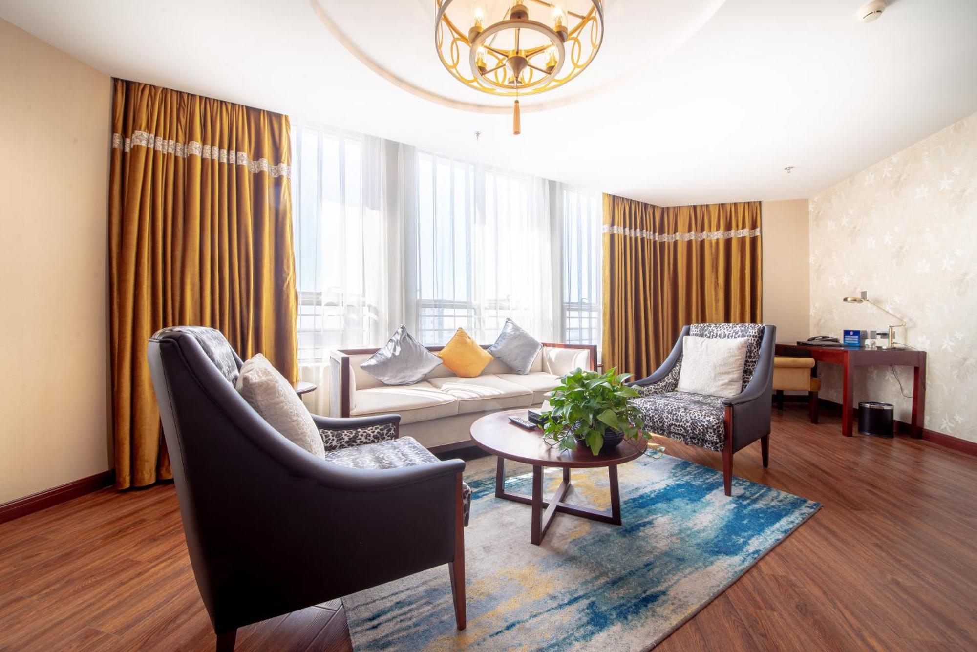 Beijing Sunflower Hotel--Beijing Universal Studios Resort Exterior photo