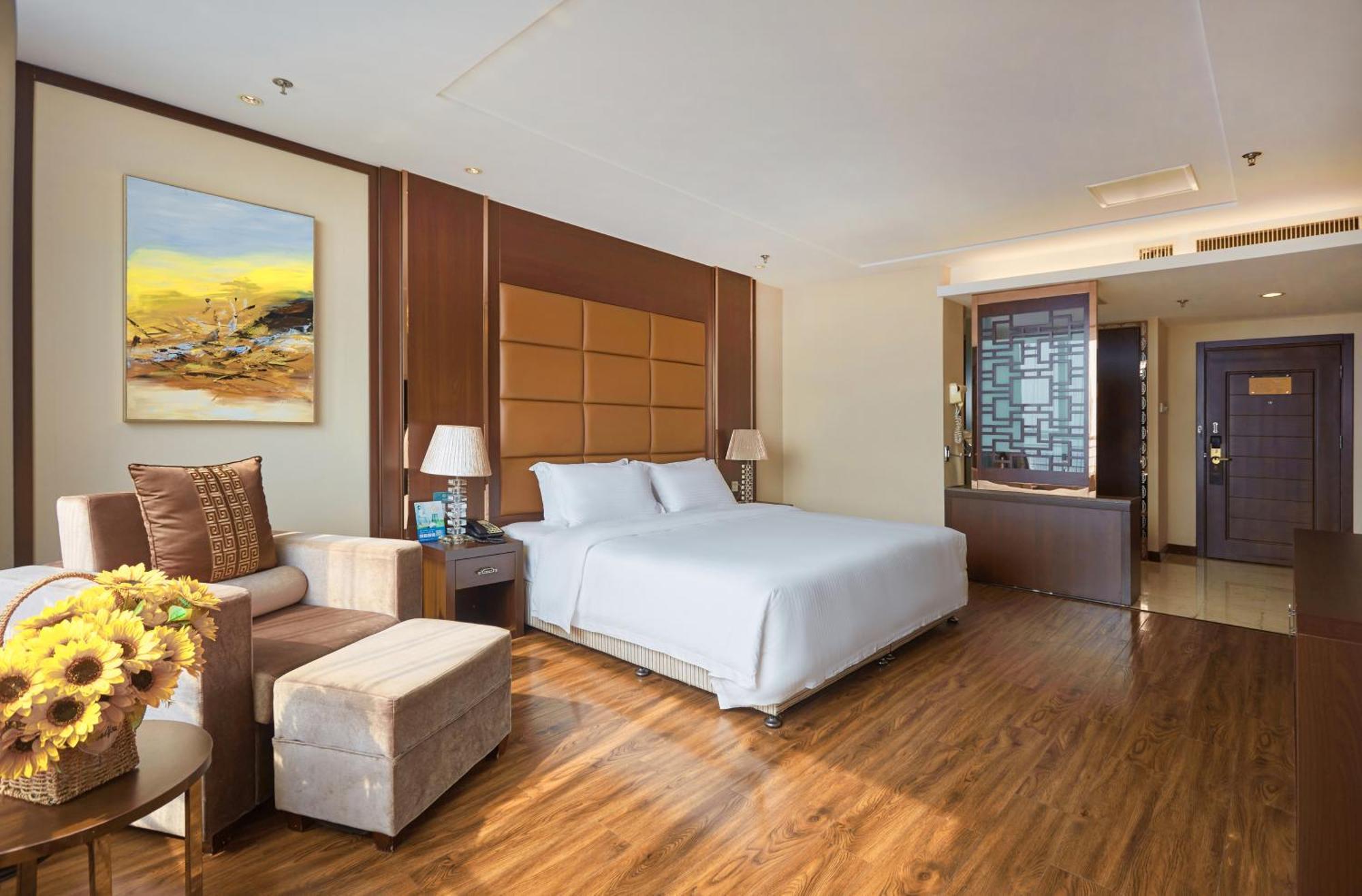 Beijing Sunflower Hotel--Beijing Universal Studios Resort Exterior photo