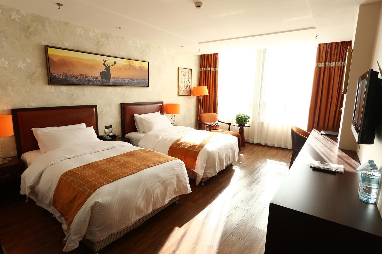 Beijing Sunflower Hotel--Beijing Universal Studios Resort Exterior photo